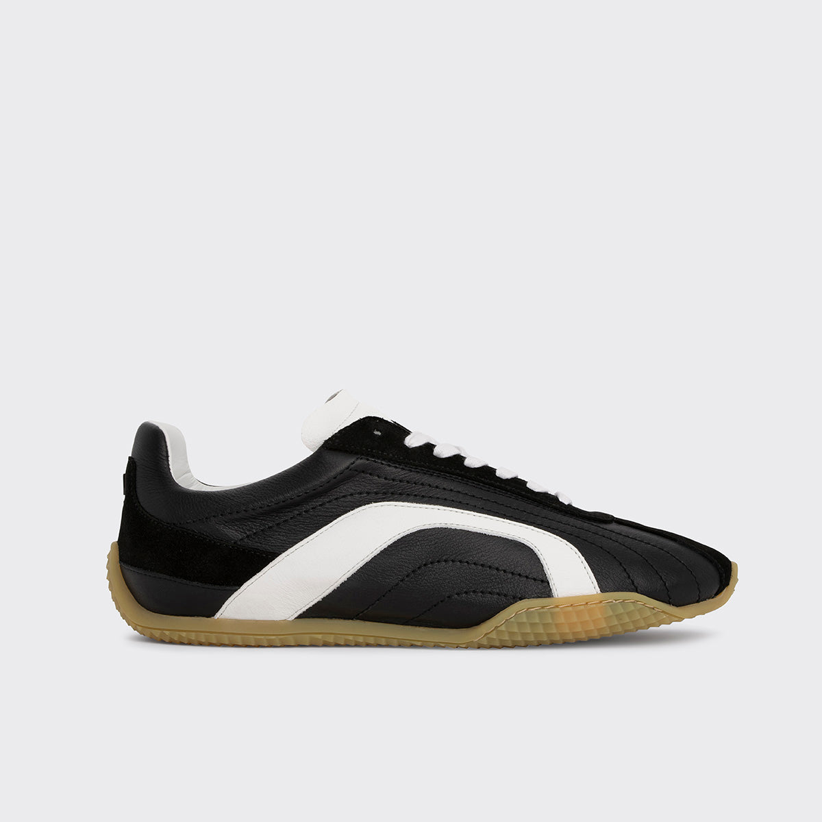 files/AGX03_SUEDE_CALF_CALF_BLACK_WHITE_Pierre_Hardy_01.jpg