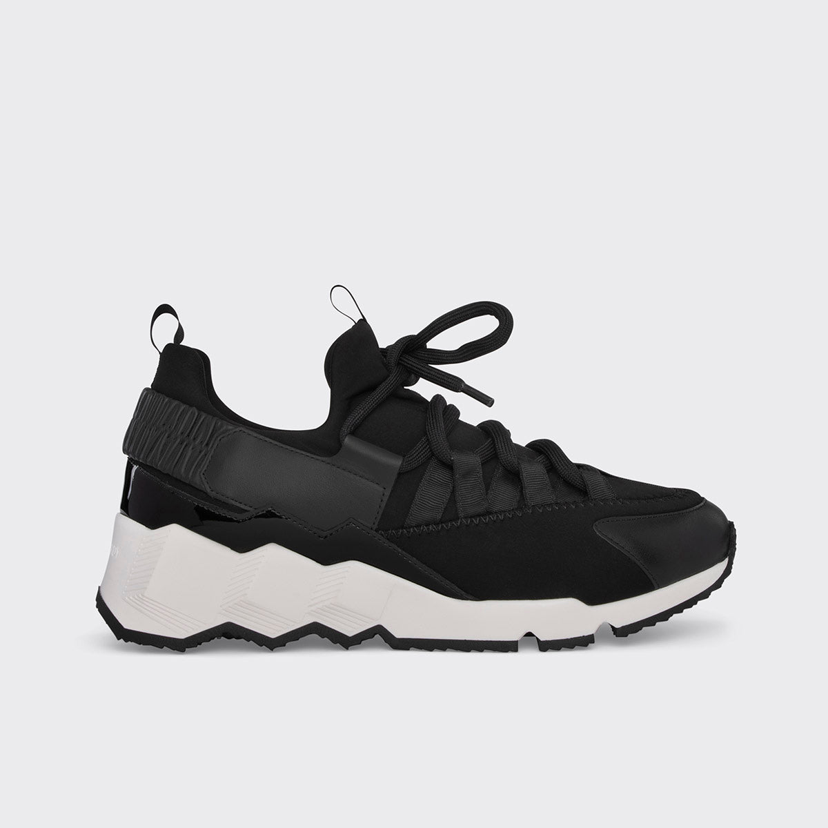 files/NS04Z_TREKCOMETSNEAKERS40MM-PATENTKID-NEOPRENE-CALF_BLACK_Pierre_Hardy_01.jpg